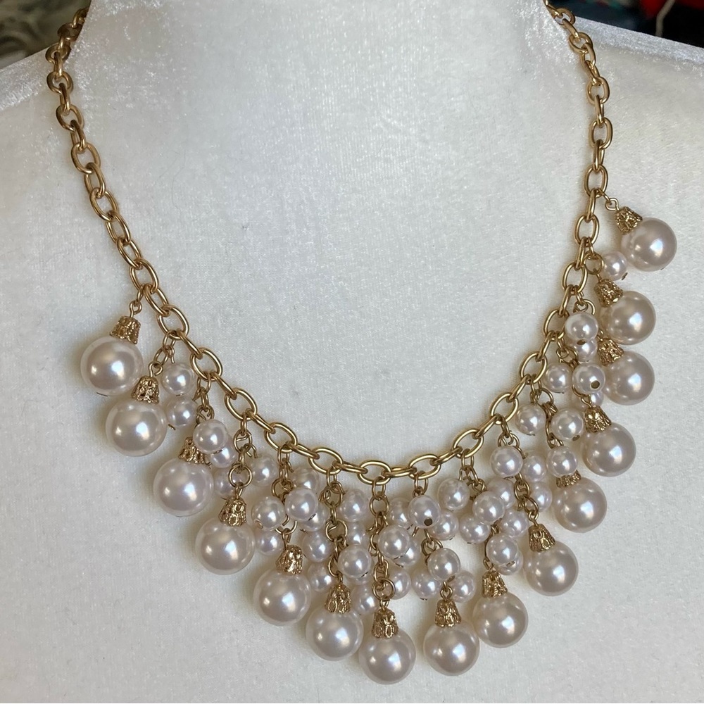 Vintage Cascading Faux Pearl Necklace